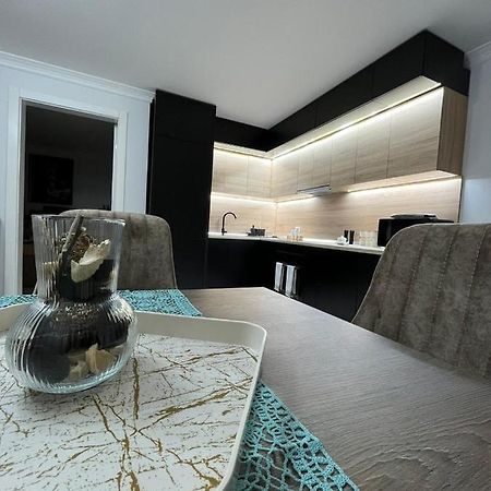 Luxury Home Golem  Bagian luar foto