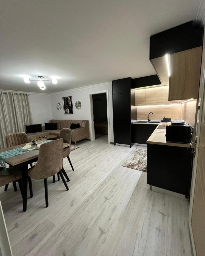 Luxury Home Golem  Bagian luar foto