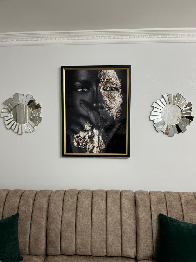 Luxury Home Golem  Bagian luar foto